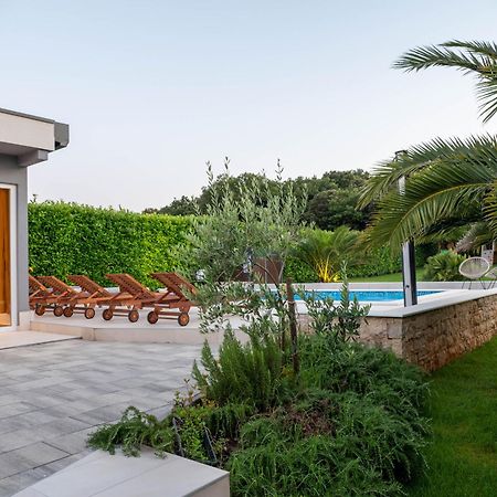 PUY Villa Vinky מראה חיצוני תמונה