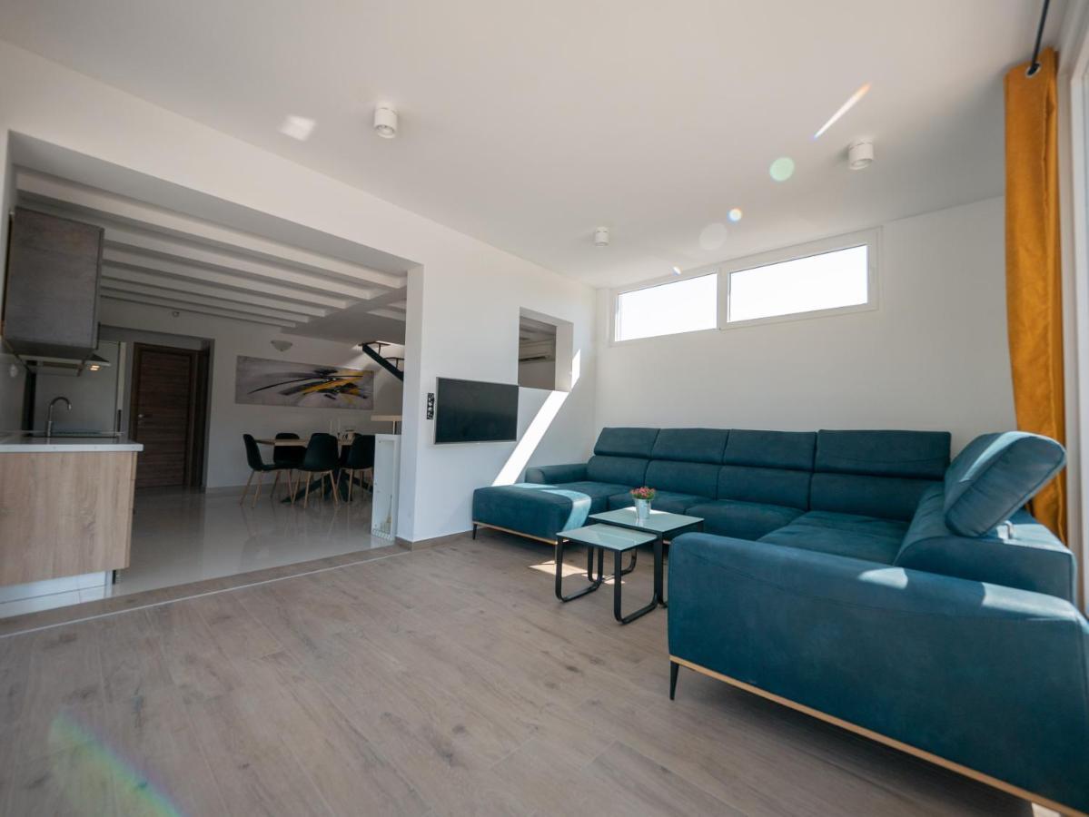 PUY Villa Vinky מראה חיצוני תמונה