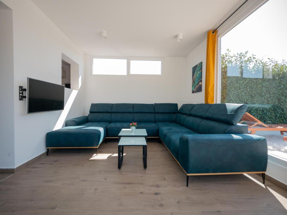 PUY Villa Vinky מראה חיצוני תמונה