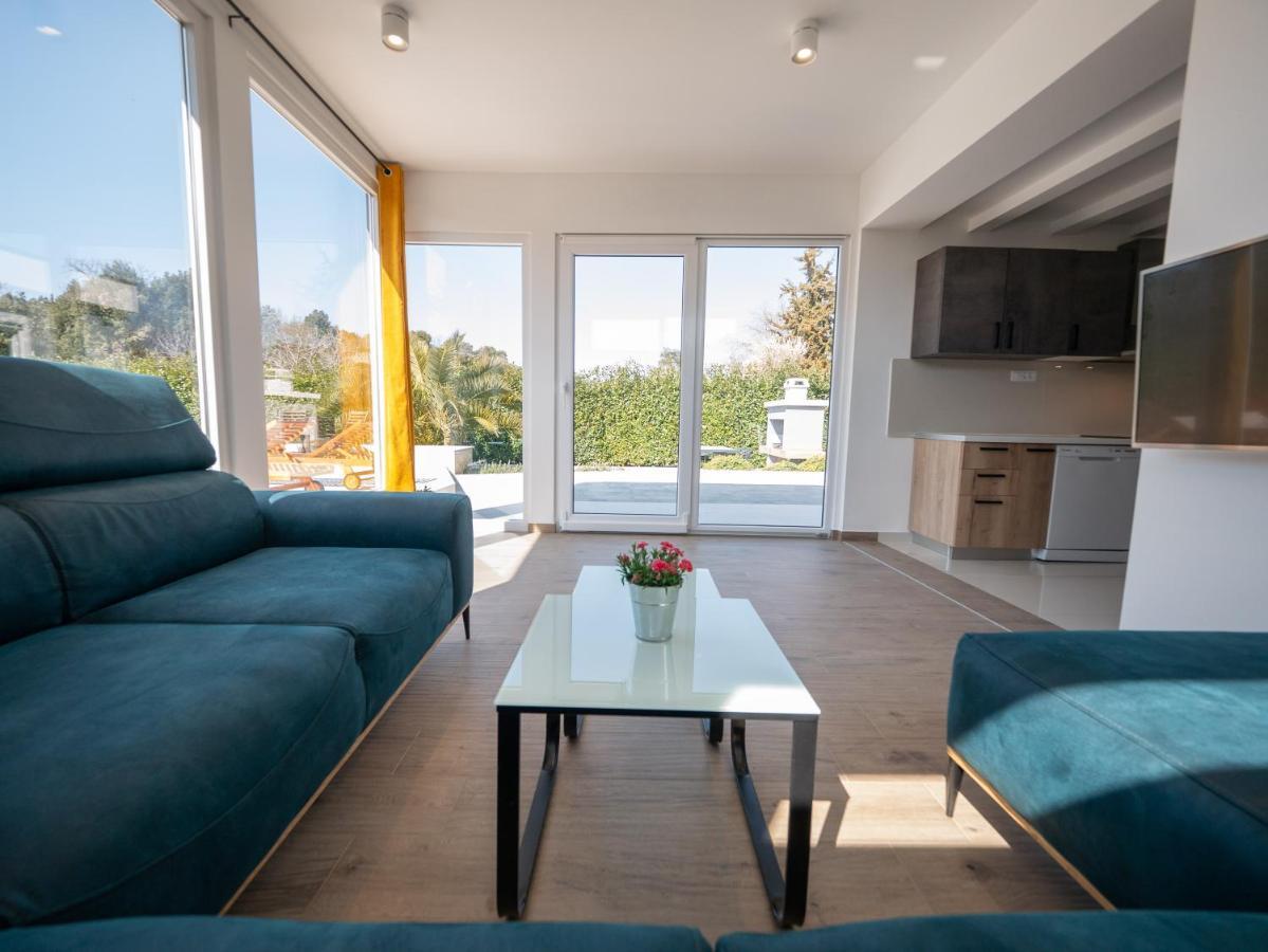 PUY Villa Vinky מראה חיצוני תמונה
